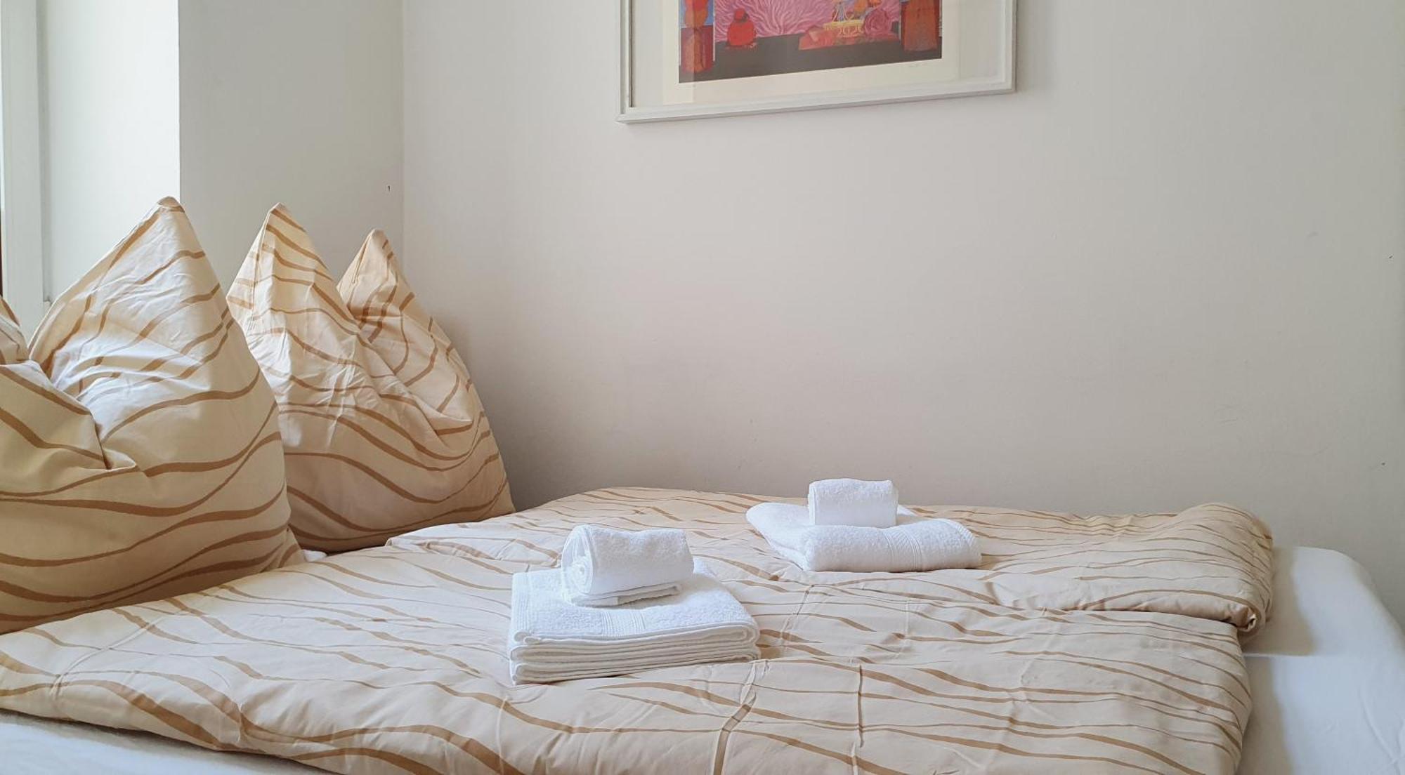 Quiet 2-Room Flat, Walking Distance To City Centre Vienna Exterior photo